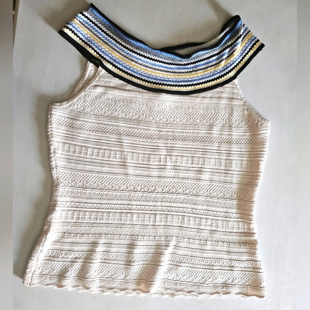 White House Black Market Stretchy Textured Tank